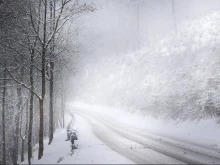 Meteo Bulgaria с тревожна прогноза: Студен фронт и циклони ни очакват до дни!