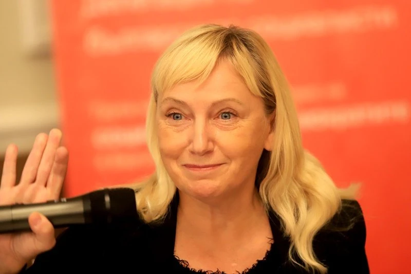 Елена Йончева: На хиляди километри от България и след като платих немалка цена, справедливостта възтържествува
