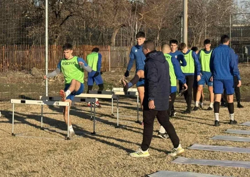 "Гладиаторите" са готови за първата си контрола през новата година
