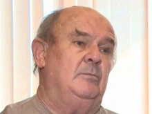 Мъж емигрира в САЩ през 60-те, връща се в България, но се оказва, че вече е с отнето гражданство