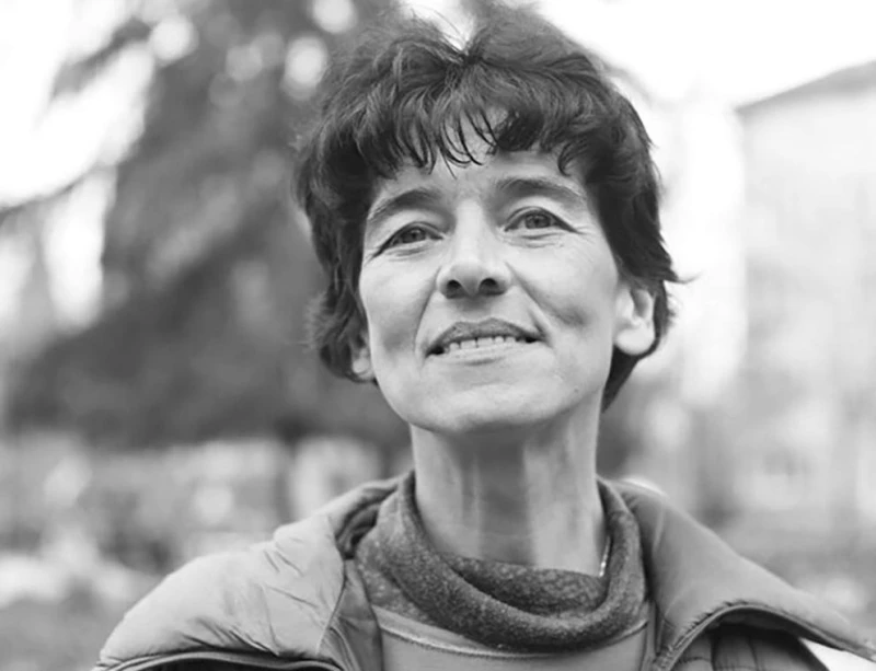 Почина Ива Владимирова