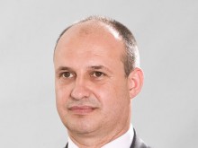 Народният представител от ГЕРБ Николай Петков с пресконференция в Карлово 