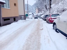 Пътищата в област Смолян остават затворени за МПС с ремаркета и полуремаркета