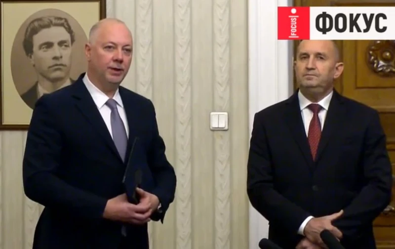 Ето как изглежда кабинетът на Росен Желязков официално