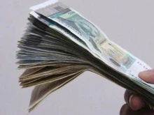 604 младежи до 26 годишна възраст взимат заплати над 9000 лева