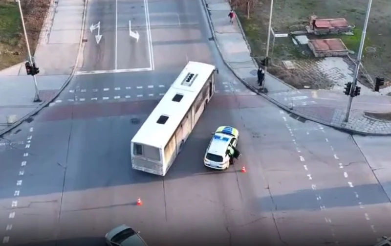 Автобус блъсна пешеходка в Пловдив!