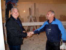 Бонев следи изкъсо изграждането на фитнес залата на "Лаута"