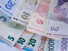Курсът е 1.95583: Касови бележки в левове и в евро
