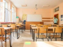 Учениците в Пловдив се връщат в класните стаи чак на 10 февруари?