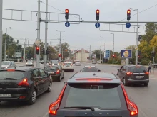 Оптимизират светофарите в Пловдив, слагат нови пътни знаци и табели