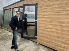 Марио започна да харчи парите от "Биг Брадър", но не за себе си