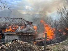 Петима пострадаха след пожари в Пловдивско