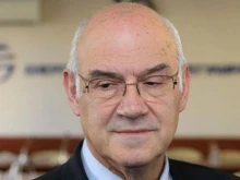 Сменят Иван Иванов