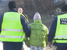 Майката, обвинена за убийството на двете си деца във Вакарел, не е опитала нито да прикрие престъплението, нито да се скрие