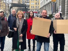 Манолова: Бойкот на супермаркетите на 13 февруари!
