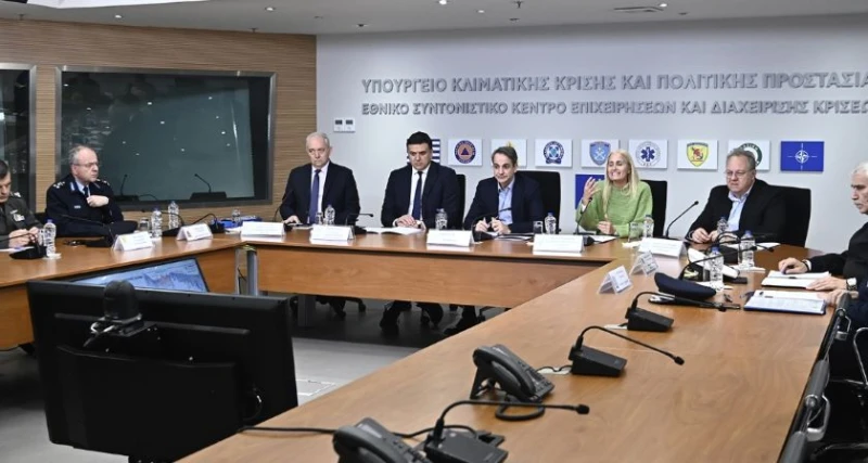 6400 земетресения са регистрирани в Санторини, а те и ще продължат