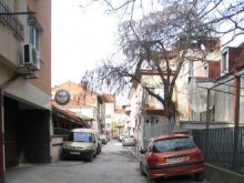Коли заемат тротоара на ул. "Хенрих Хершкович"