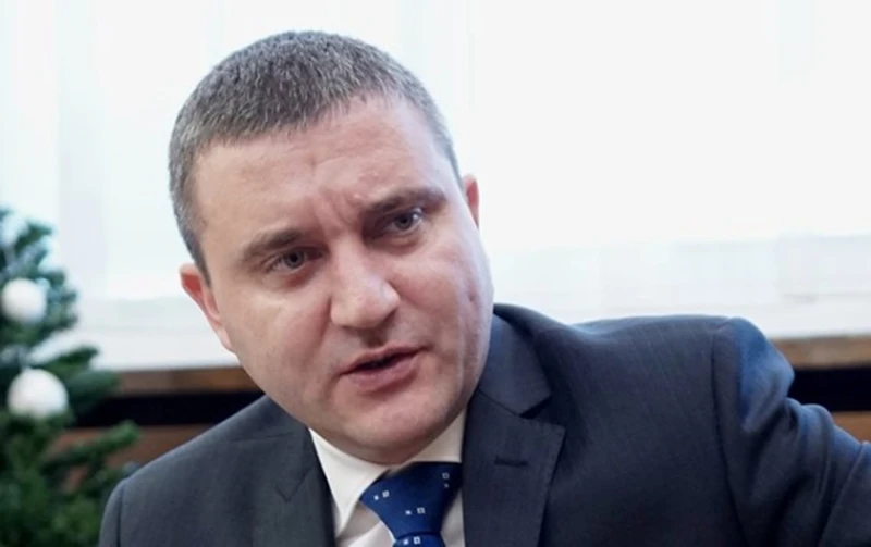 Владислав Горанов обвини Асен Василев за проблемите с държавните пари