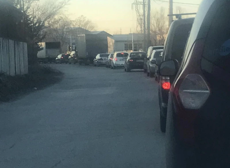 Зрее недоволство срещу висенето по прелезите в Пловдив