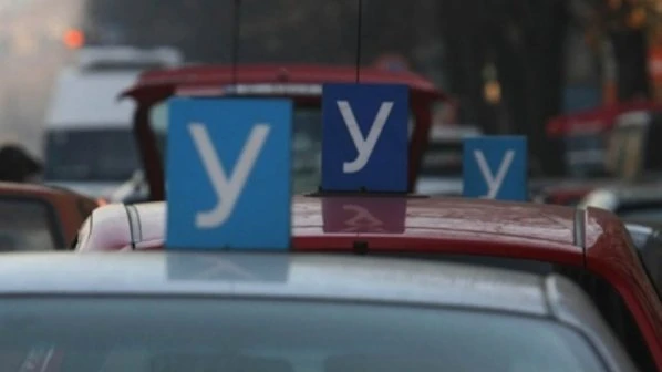 Важна промяна за шофьорските курсове влиза в сила от днес 