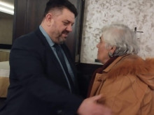 ������ ������� �� ����������� �� ���������� ��: � ��� ���� "�����", � ���������� �� ����