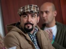 Рапърът Устата стяга багажа, заминава