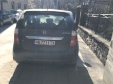 Малка уличка се превърна в голям паркинг в Пловдив
