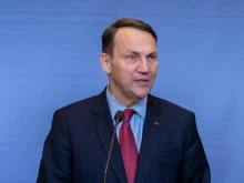 Сикорски: Предложената от Зеленски европейска армия няма да се случи