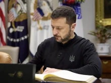 Белият дом нарече "недалновиден" отказа на Зеленски да подпише споразумението за подземните богатства на Украйна