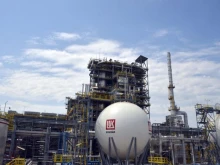 Експерт: При евентуална продажба на "Лукойл Нефтохим Бургас" трябва да бъде ясно, че рафинерията ще продължи да работи