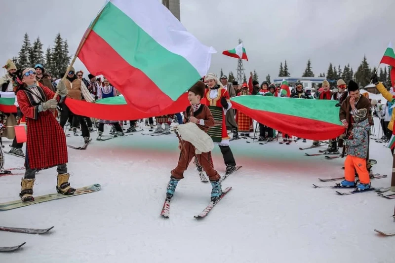 Голямото ски спускане със знамена и носии отново ще се проведе в Пампорово на 3-ти март