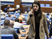 Предадоха на съд Лена Бориславова