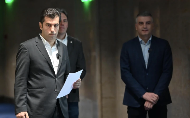 Кирил Петков: До този момент номинациите за регулаторите са трагични