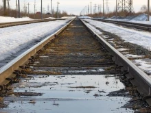 Локомотив на товарен влак се е запалил край старозагорското село Еленино