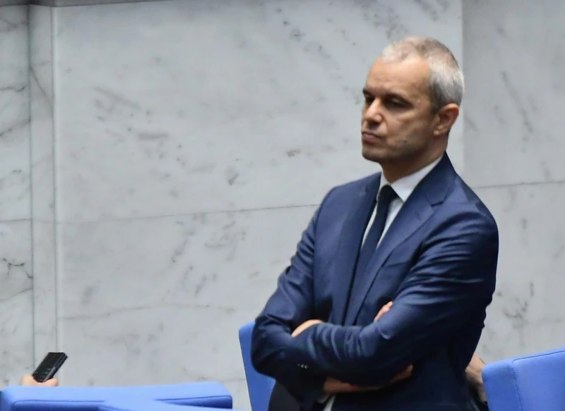 Костадинов ще бъде на закриването на кампанията на "Алтернатива за Германия"
