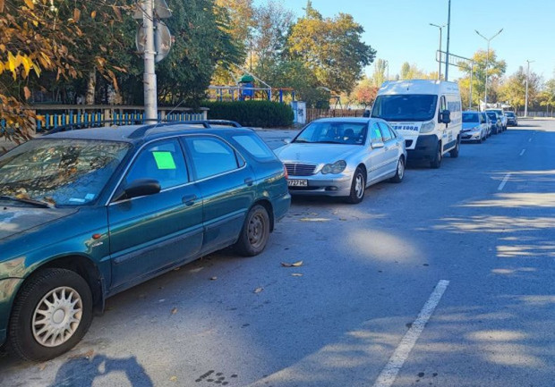 Правят платени зони за паркиране в пловдивския район "Тракия"