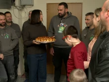 Животът Альона и Росен е ходене по мъките, светът им се срива