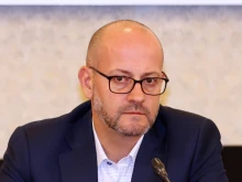 Българските евродепутати от ЕНП настояват ЕК да предприеме спешни мерки заради преговорите на САЩ и Русия за войната в Украйна