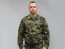 Български военен получи приз за храброст за спасяването на хора при пожар в Соколово