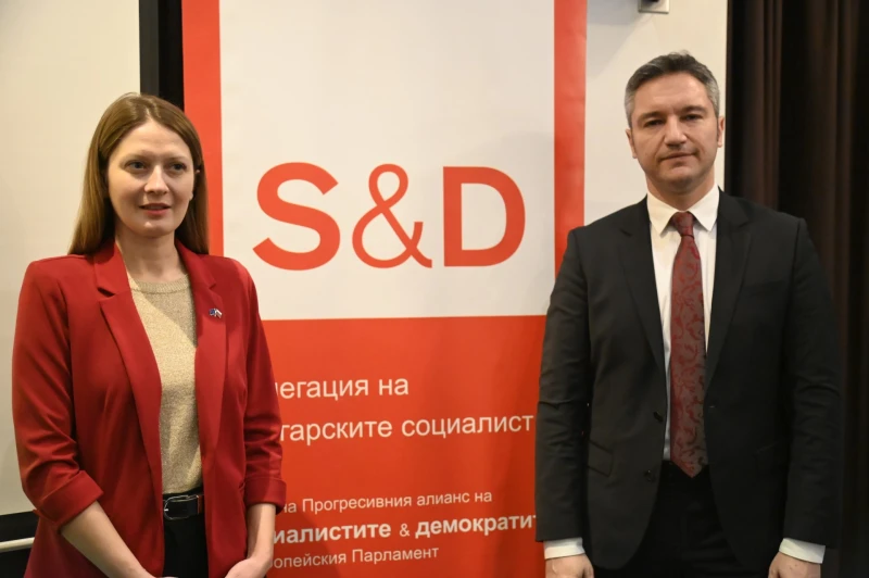 Евродепутатите - социалисти категорично отхвърлят вандализма пред Дома на Европа в София