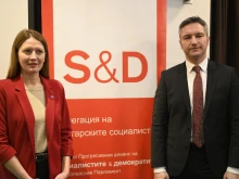 Евродепутатите - социалисти категорично отхвърлят вандализма пред Дома на Европа в София