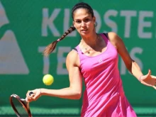 Изабелла Шиникова обърна 14-годишна за първа титла през 2025-а