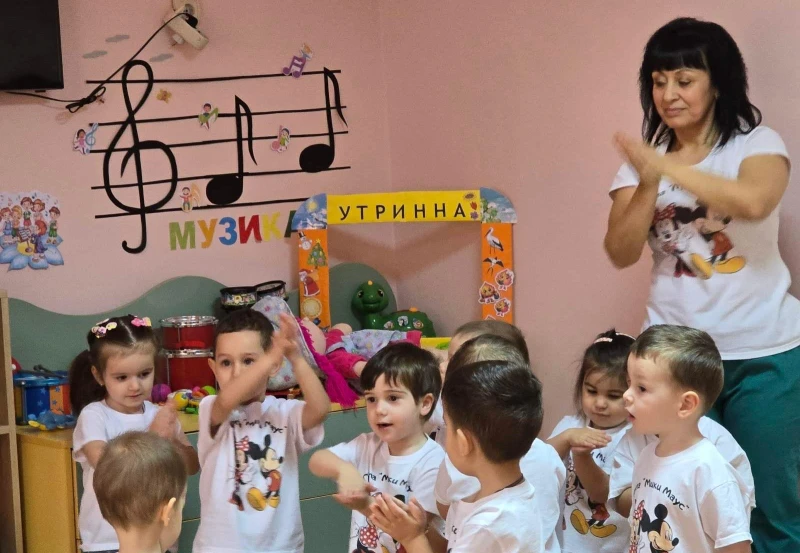 МОН въведе нова педагогическа практика в тези пет града