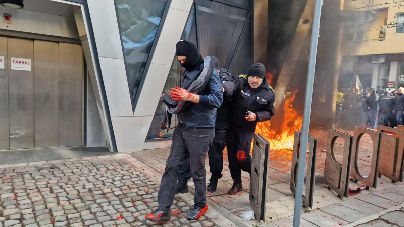 Още арести след протеста на "Възраждане"