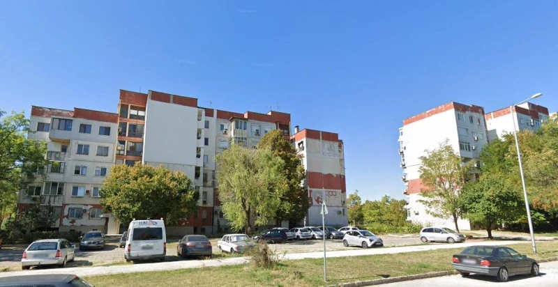 Предприемач: Сега е моментът да си продадете панелката