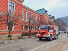 Учение на кюстендилските пожарникари в центъра на града