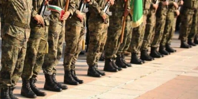 Военнослужещи, участвали в операцията на НАТО в Косово, се връщат у нас