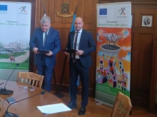 Подписаха договора за "калните петна" на Пловдив