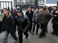 Квотите за момичета и момчета за гимназиите след 7-ми клас остават
