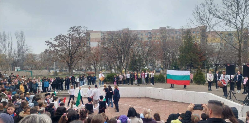 Пловдивски ученици напомниха, че българският дух е жив